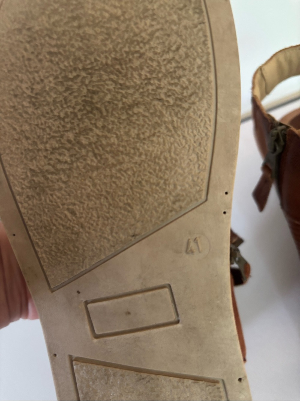 Miz Mooz NY city sandals - Picture 13 of 13